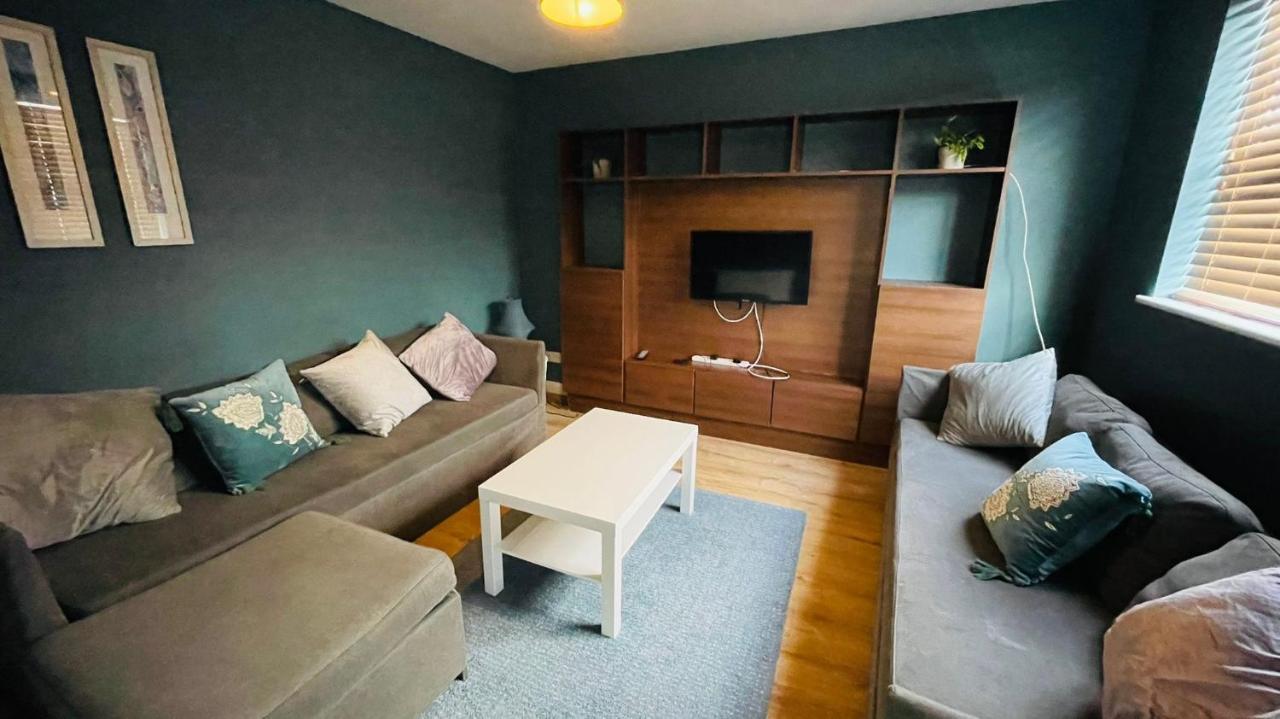 גלוואיי Modern City Centre House מראה חיצוני תמונה